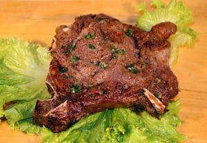 Tout savoir sur la poitrine de boeuf : astuces et recettes