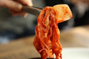 Préparation du kimchi : guide complet pour réussir ce plat traditionnel coréen